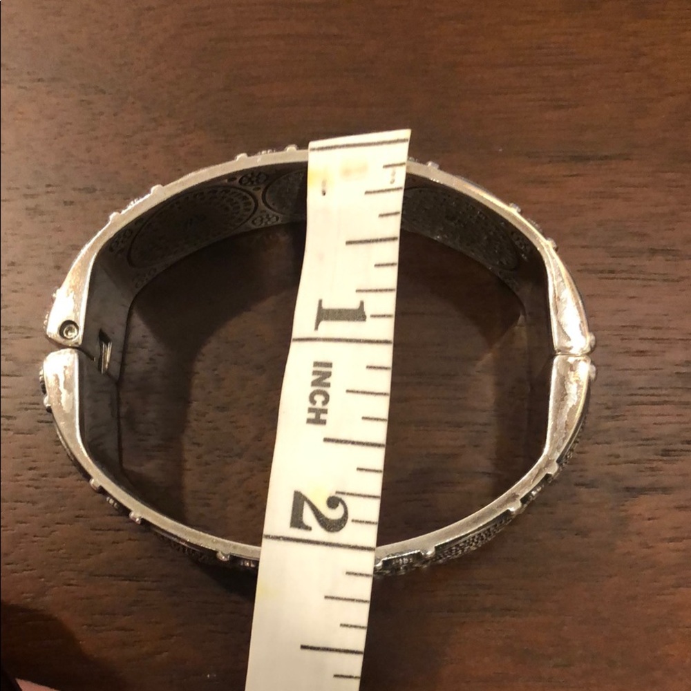 Brighton Tunisia Hinged Silver Bangle Bracelet - Picture 4 of 4